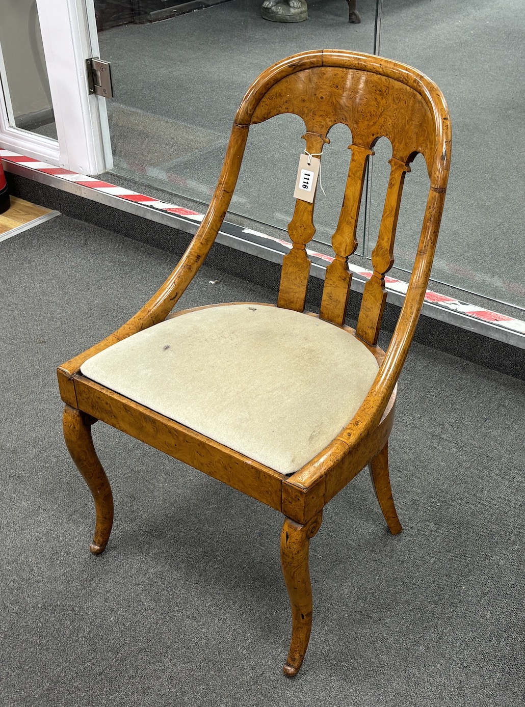 A Biedermeier style maple salon chair, width 47cm, depth 39cm, height 80cm